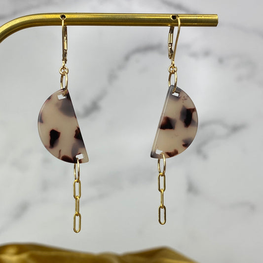 Tortoise Link Earrings