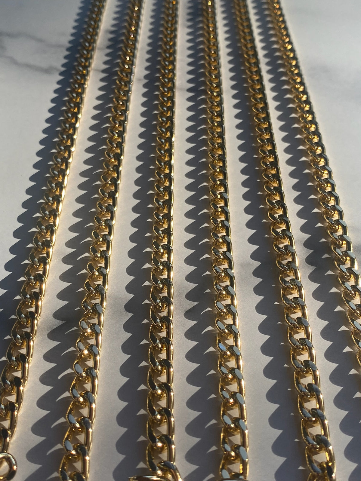 Nova Luxe Sunglass Chain - Gold